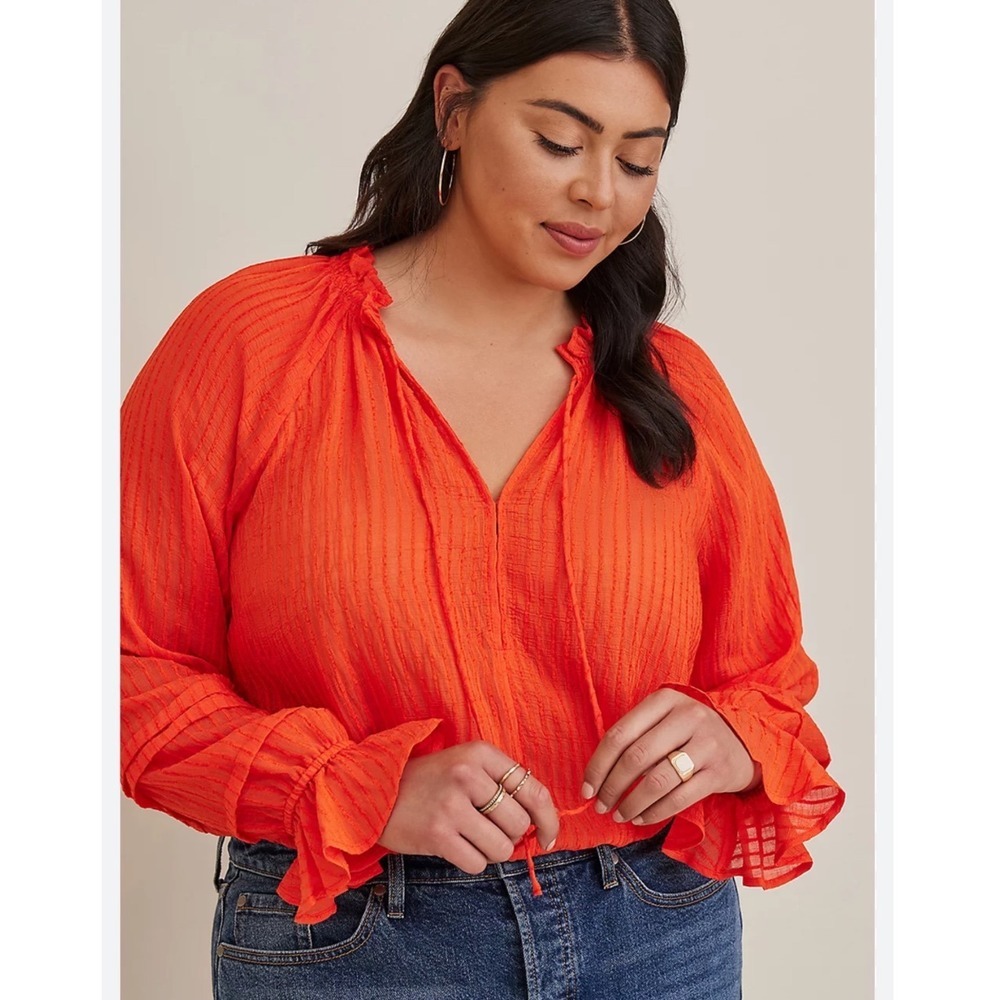 Torrid Orange Textured Gauze Smocked Peasant Blouse Top Size 2 Boho V-Neck Tie